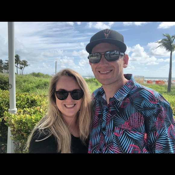 Thank you for stopping by my closet 🛍️🌵 - Picture 2 of 4